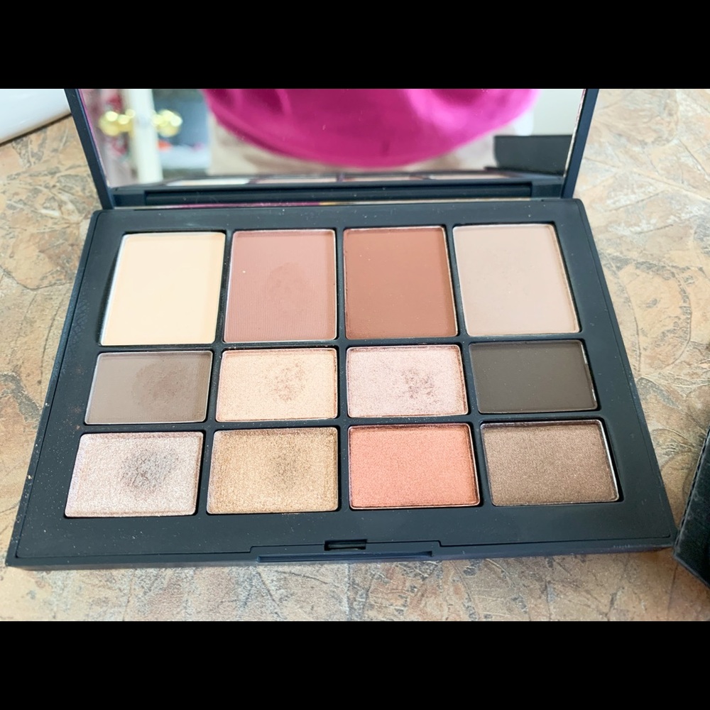 Sold***Limited edition - SOLD OUT NARS Skin Deep